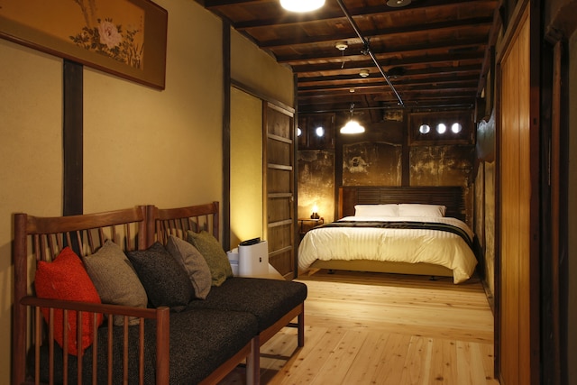 山崎旅館 Q 中門前屋