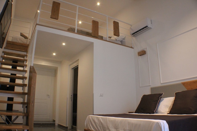 ビー イタリアン フラット ピアッツァ ボヴィオ 22