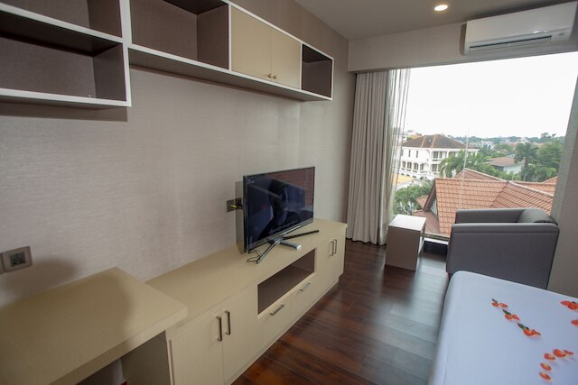 プレステージ レジデンシズ アット ゴールデン バレー