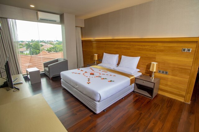 プレステージ レジデンシズ アット ゴールデン バレー