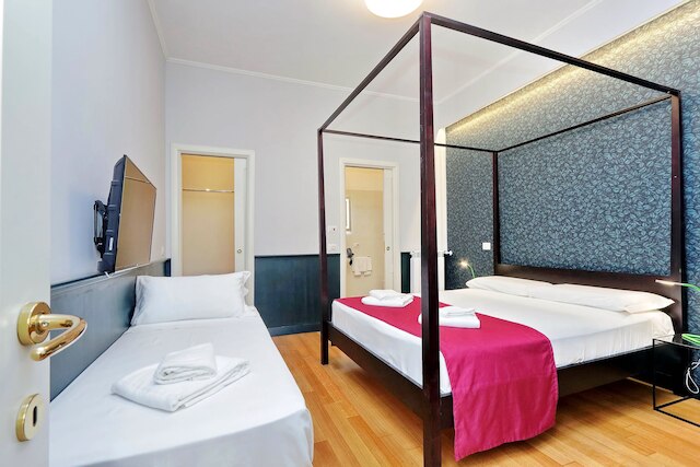 リライス ヴィットリア コローナ