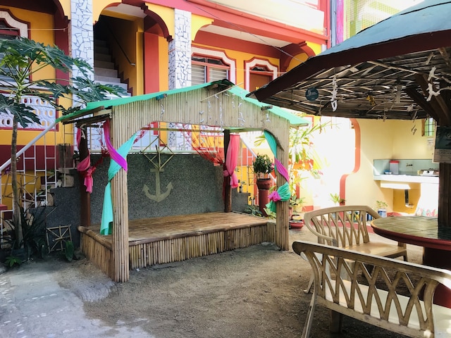 マナロス ロッジ