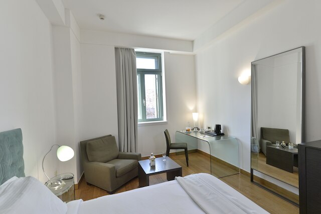 アテナウム エリダヌス ラグジュアリー ホテル