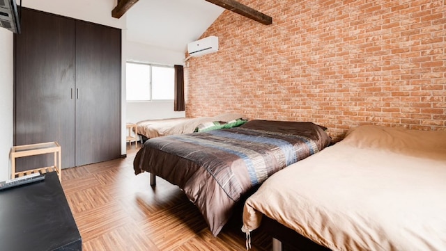 Senbonkita Terrace House