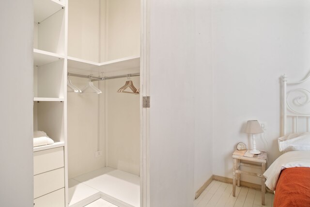 サン ジョバンニ イン モンテ アパートメント