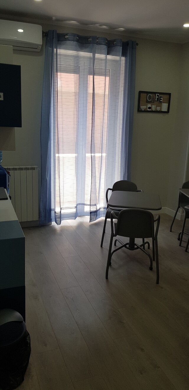 リトル ローズ ゲスト ハウス