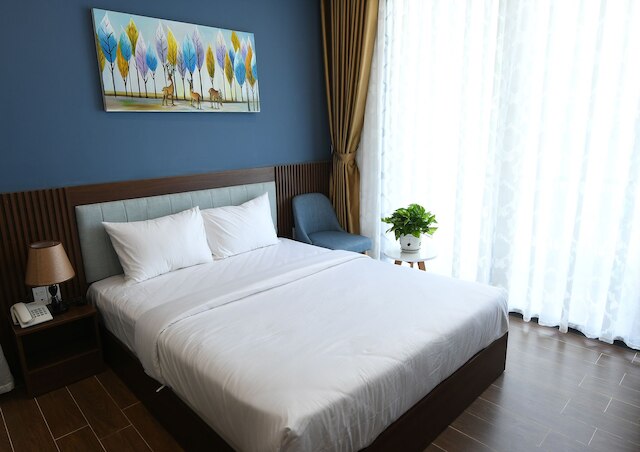 スメラルド ホテル & アパートメント