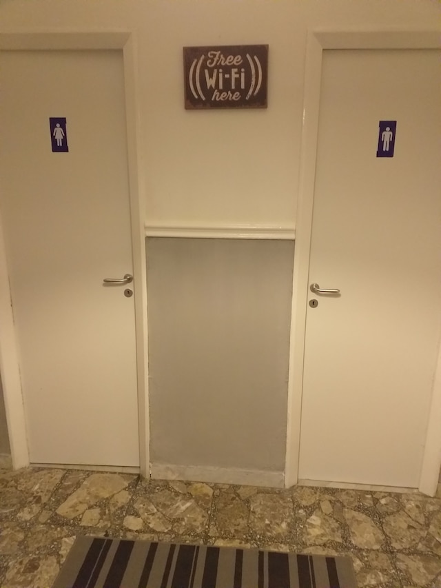 ホステル アレクサンダー