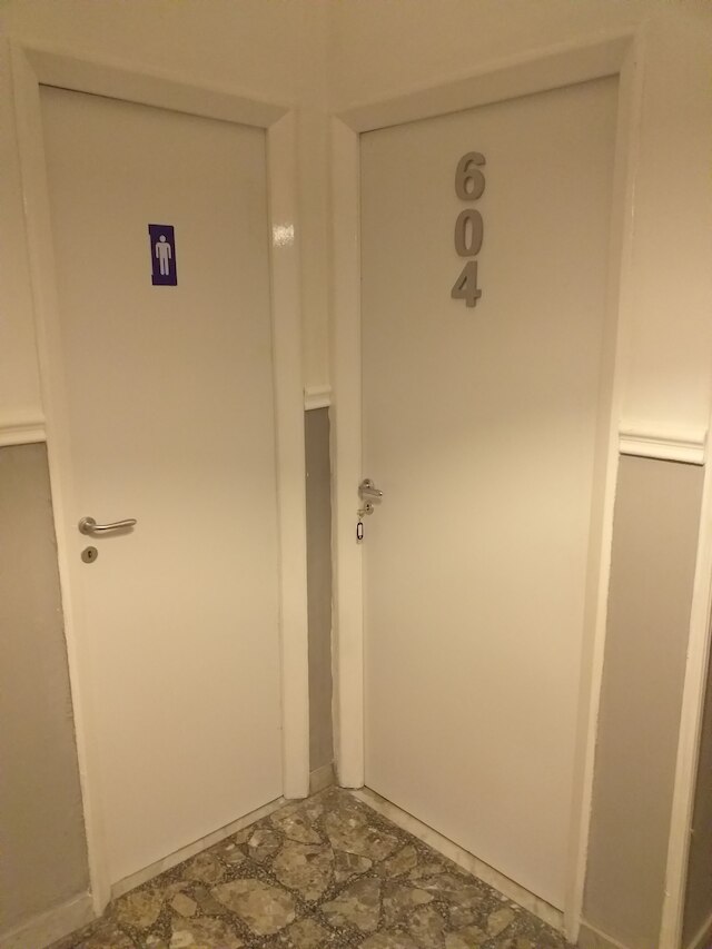 ホステル アレクサンダー