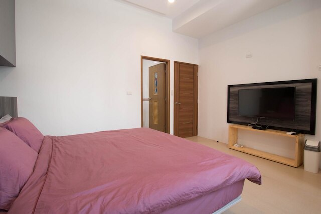 トラベラーズ ホステル