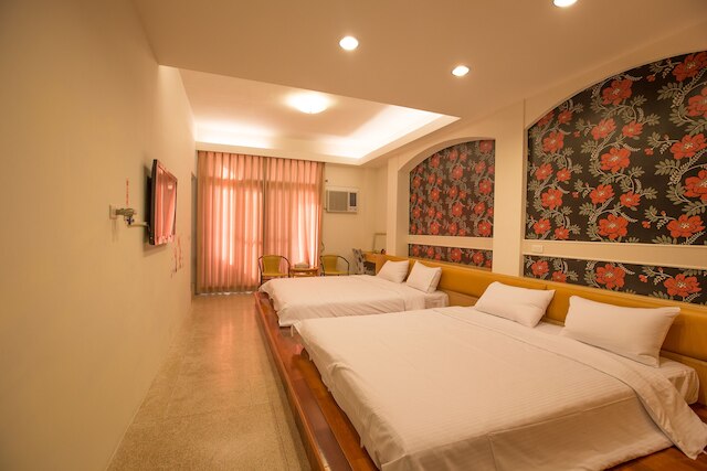 ルカン アート ガーデン イン