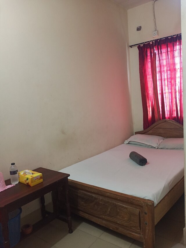 ホテル アズ シャムス インターナショナル