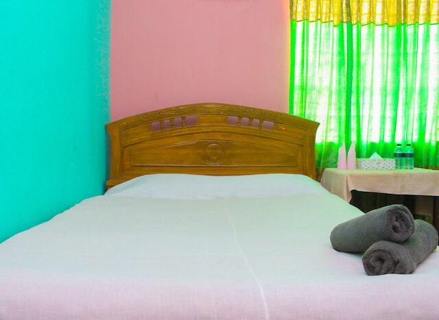 ホテル アズ シャムス インターナショナル