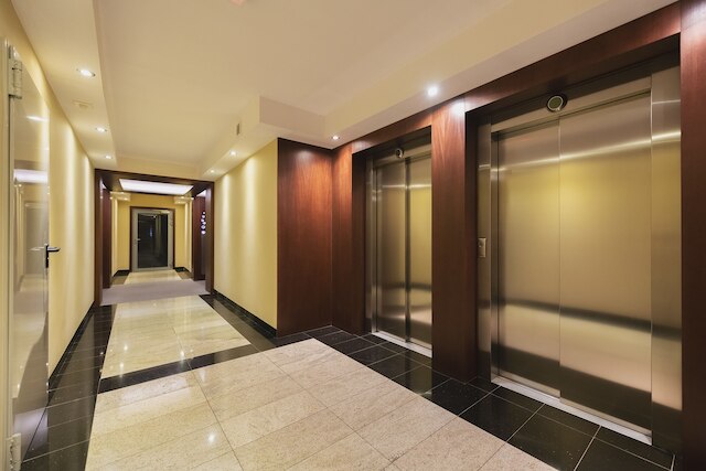 P&O アパートメンツ オキシジェン ブロニャ 5