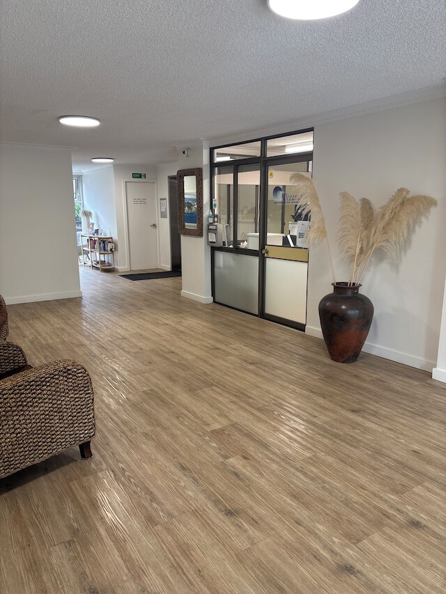 オセアニア ビーチサイド ホリデー アパートメンツ