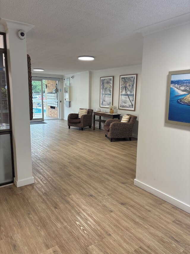 オセアニア ビーチサイド ホリデー アパートメンツ