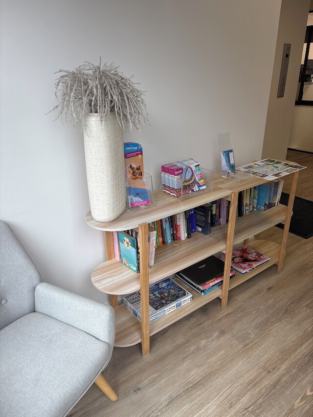 オセアニア ビーチサイド ホリデー アパートメンツ