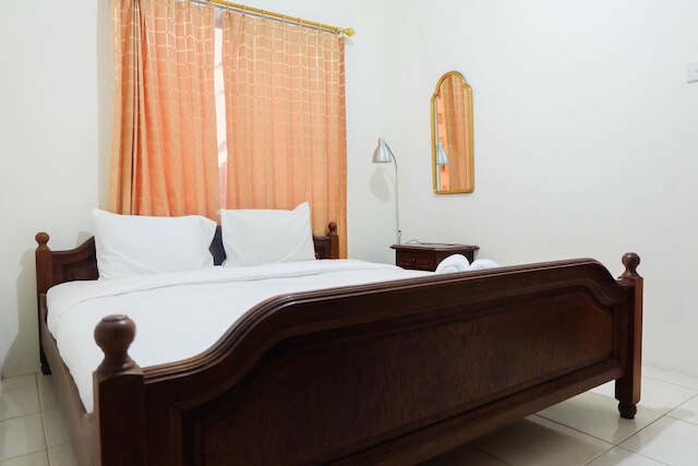 アットホームでヴィンテージスタイルのベッドルーム 2 室 @ スディルマン パーク アパートメント