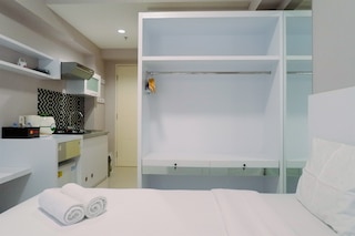 スーパーモール マンションにあるスタジオ アパートメント、モール隣接