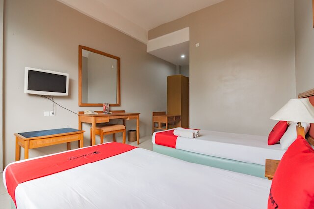 レッドドアーズ ニア インスチチュート テクノロジ バンドン 2