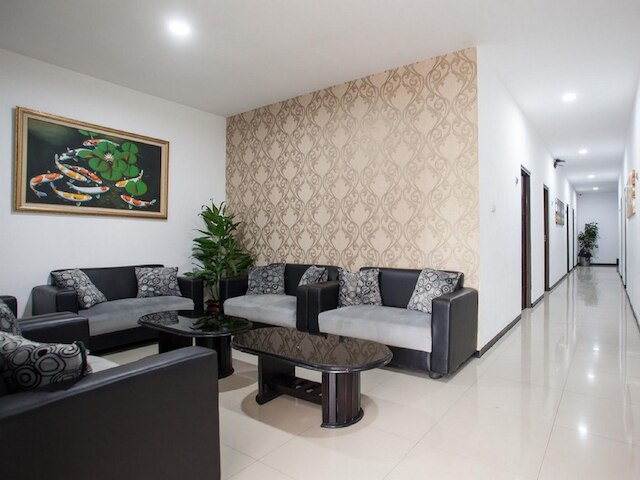 レッドドアーズ ニア タマン クリダ ブダヤ マラン