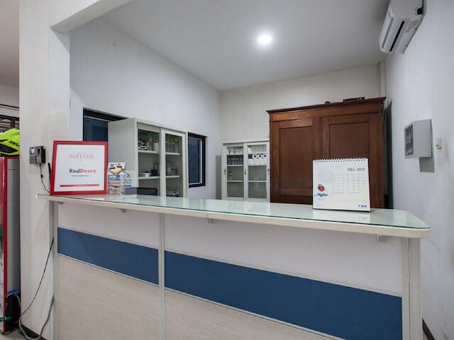 レッドドアーズ ニア タマン クリダ ブダヤ マラン