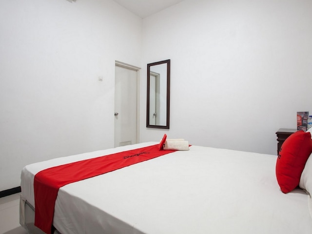 レッドドアーズ ニア タマン クリダ ブダヤ マラン