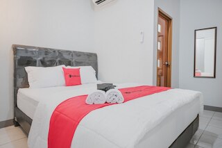 レッドドアーズ シャリア ニア シロアム ホスピタル ケボン ジェルク