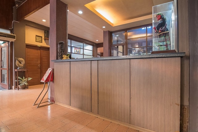 レッドドアーズ プラス ニア ミュージアム ジオロジ バンドン