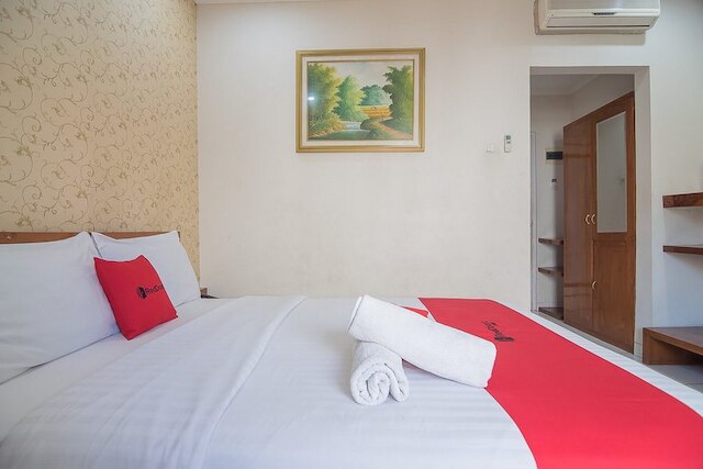 レッドドアーズ ニア セトラサリ モール 2