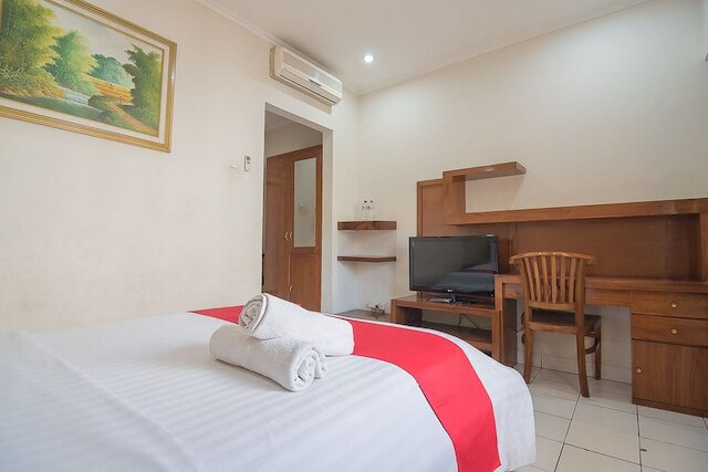 レッドドアーズ ニア セトラサリ モール 2