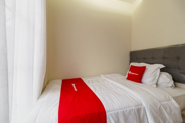 レジデンスィズ バイ レッドドアーズ アット グントゥル ラヤ セティアブディ