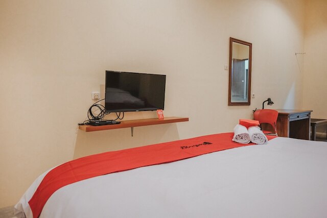 レッドドアーズ プラス ニア プラザ ブロック M