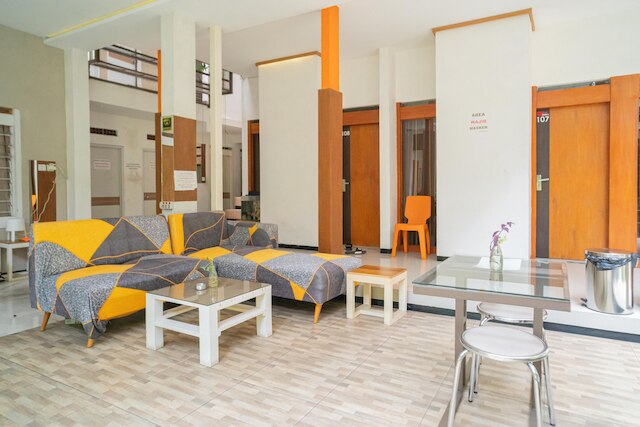 レッドドアーズ シャリアー ニア トランスマート MX マラン