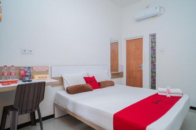 レッドドアーズ シャリアー ニア トランスマート MX マラン