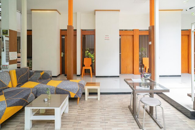 レッドドアーズ シャリアー ニア トランスマート MX マラン