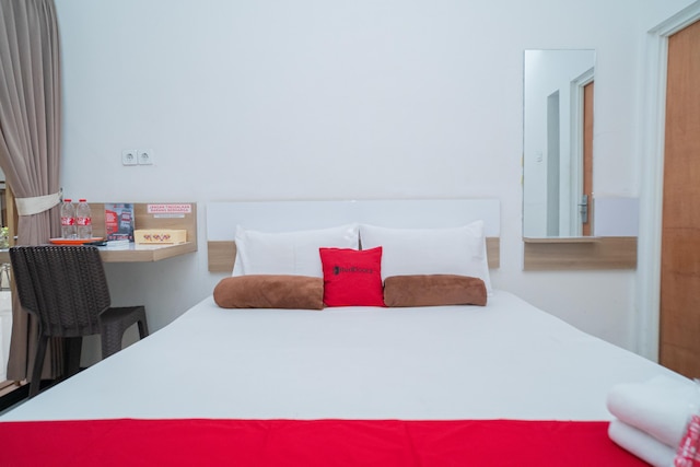 レッドドアーズ シャリアー ニア トランスマート MX マラン