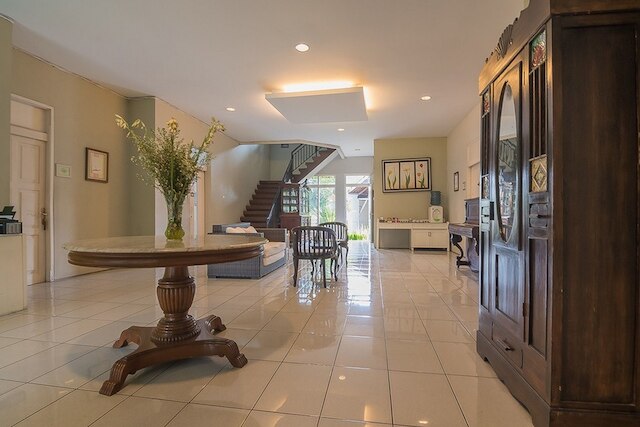 レッドドアーズ プラス UPI セティアブディ 2