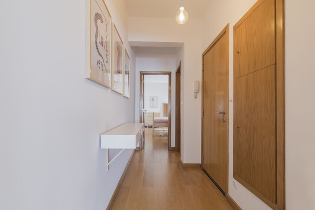 コージー アパートメンツ イン エステファニア