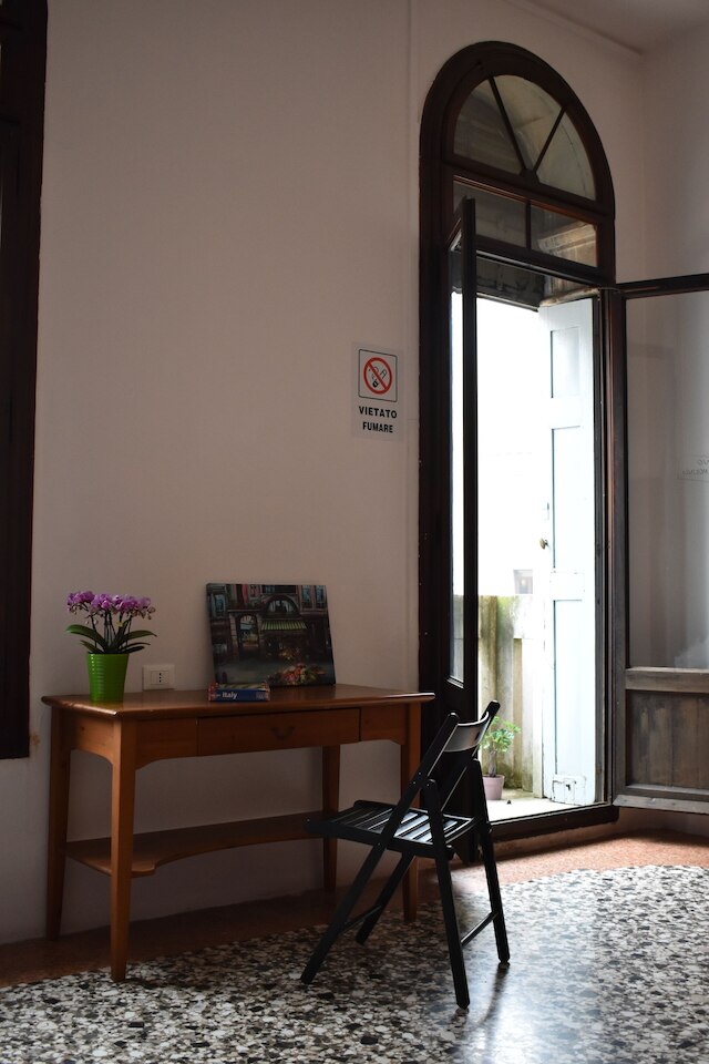 ベニスラグジュアリー