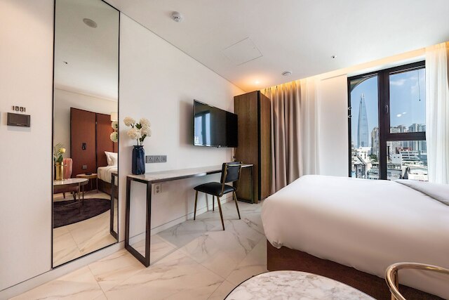 ホテル ザ キャッスル シンチョン