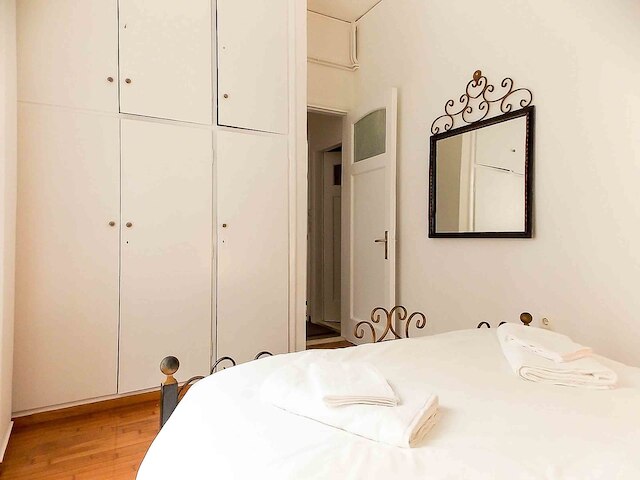 デルベニオンアテネ コージー アパートメント