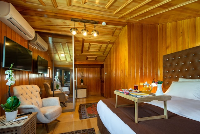 ワンダー ウッド ホテル