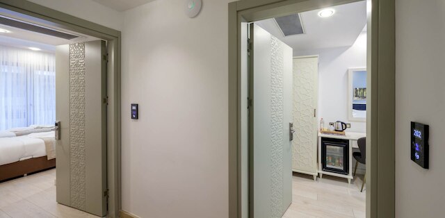 オバハン ホテル