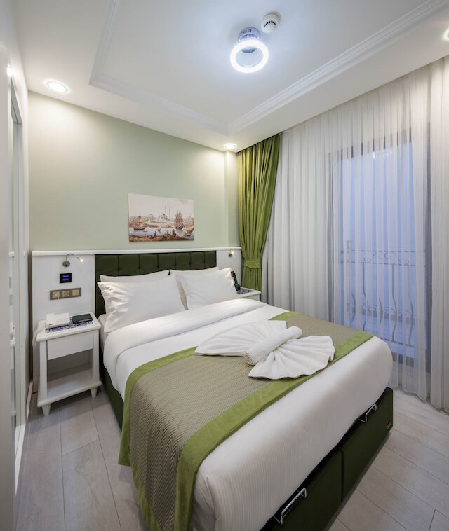 オバハン ホテル