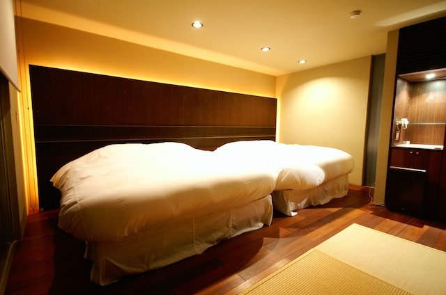 源泉と離れのお宿 月