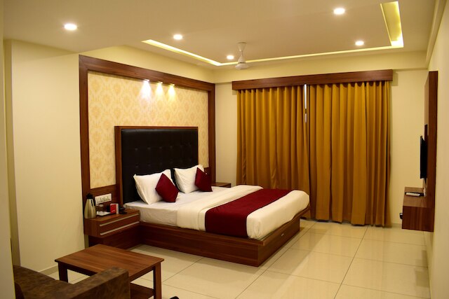 ホテル ロイヤル スクエア、スカイ ステイズ