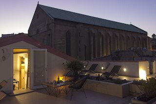 シアラ ゲスト ハウス