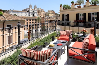 ロッコ フォルテ ハウス ピアッツァ ディ スパーニャ ローマ