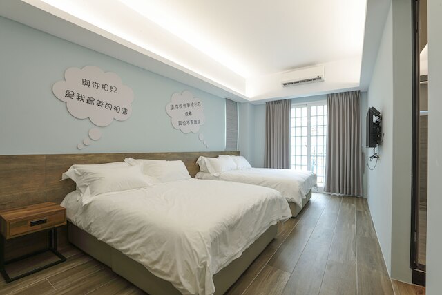 ホワイト モッカ ホームステイ